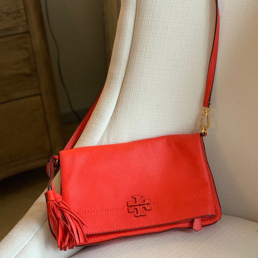 Practically brand new Tory Burch Orange crossbody